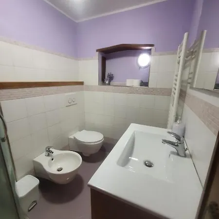 Sopra_lavia Stazione_la Spezia_cinque Terre * לה ספציה